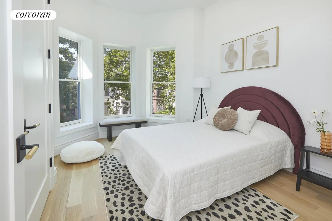 Photo of 1002 STERLING Place