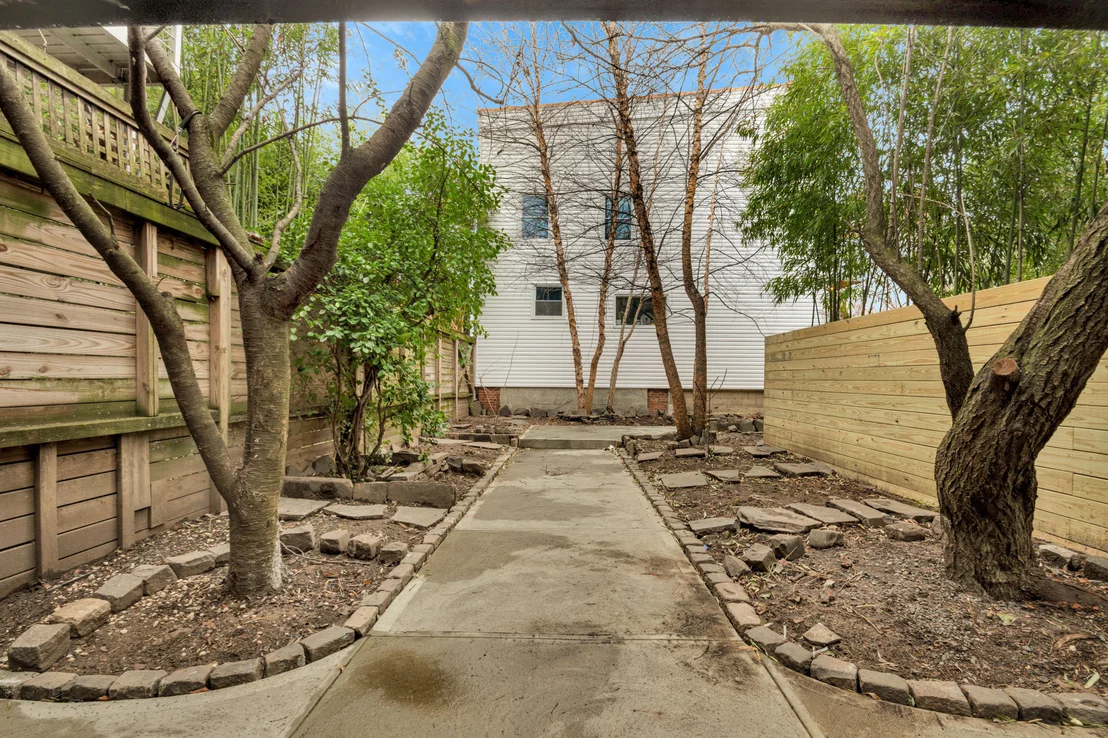 Photo of 204 Richards Street