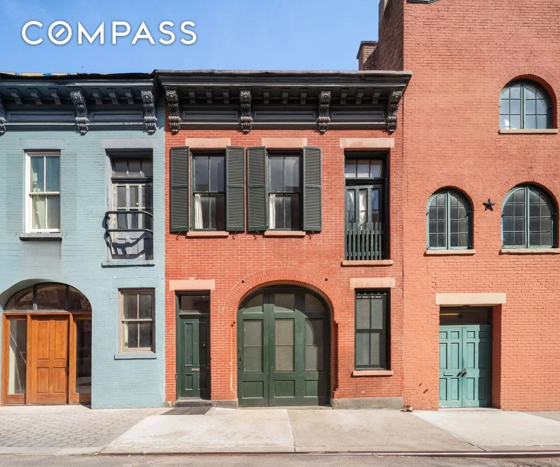 Photo of 28 College Place