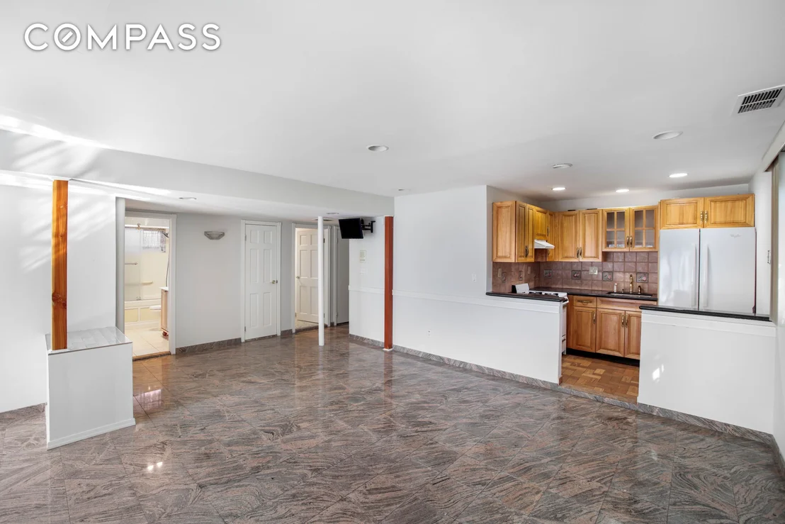 Photo of 60 82nd Street