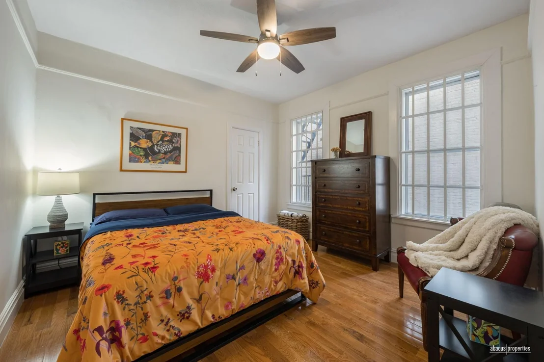 Photo of Unit 2D at 77 Eastern Parkway