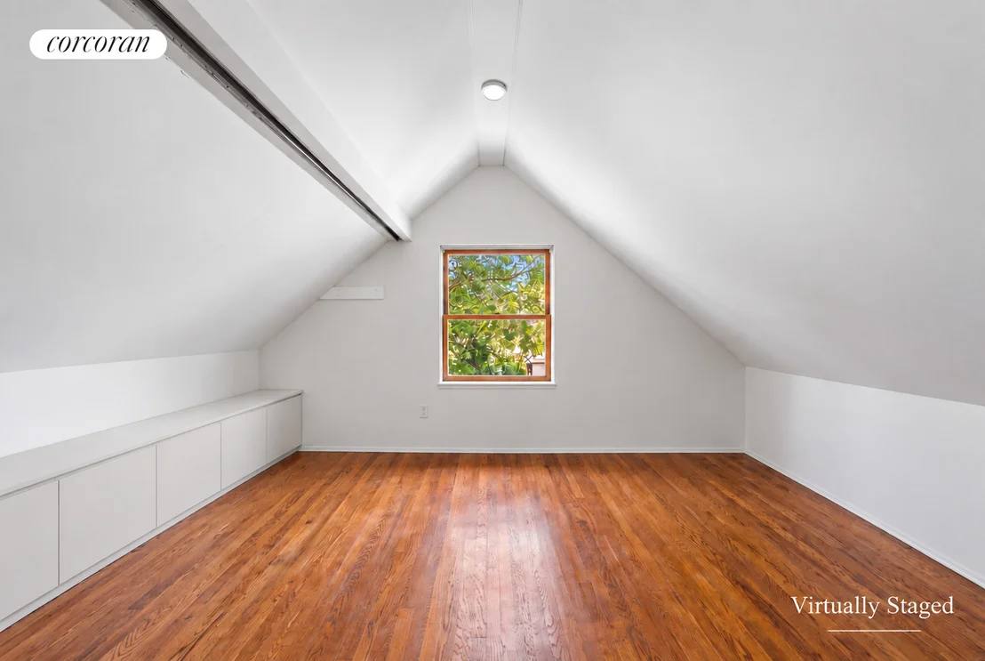 Photo of 751 Rugby Road
