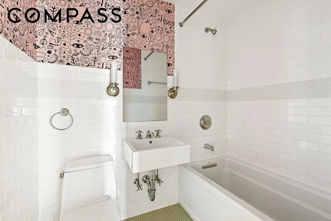 Photo of 389 Classon Avenue
