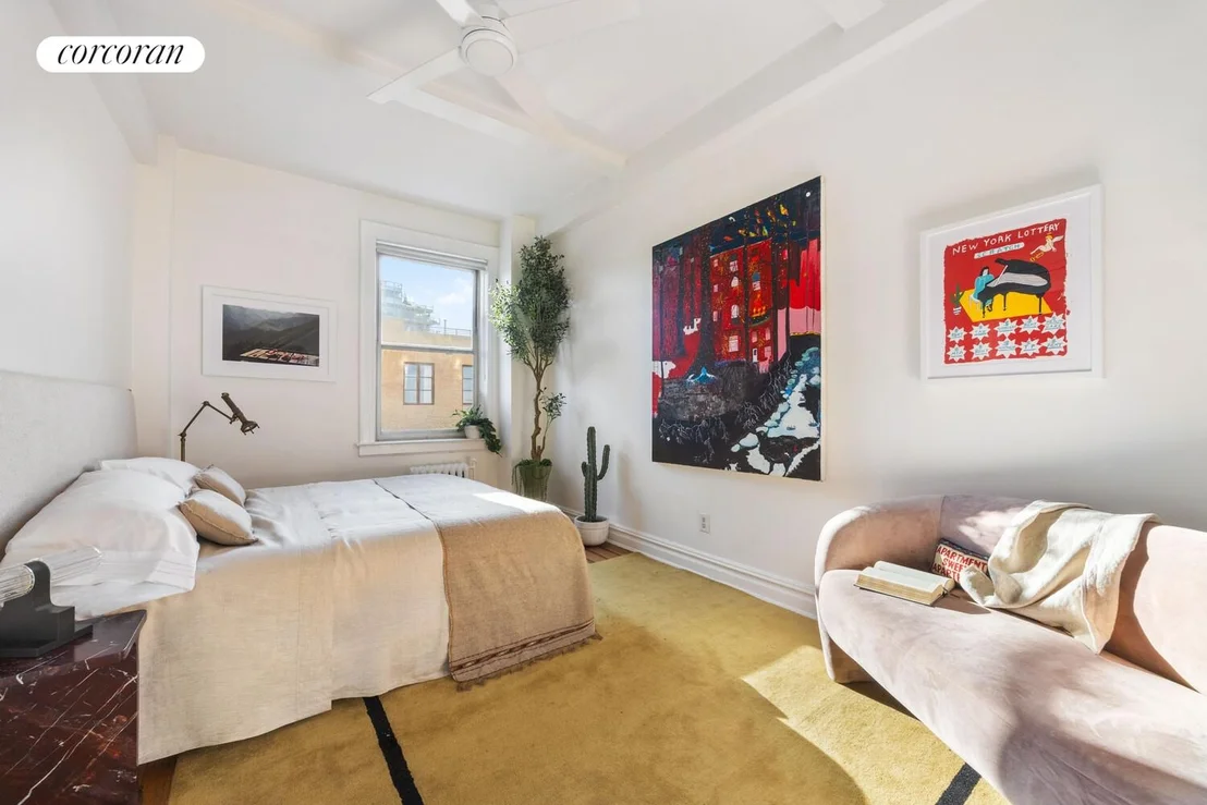 Photo of Unit 5C at 41 EASTERN Parkway