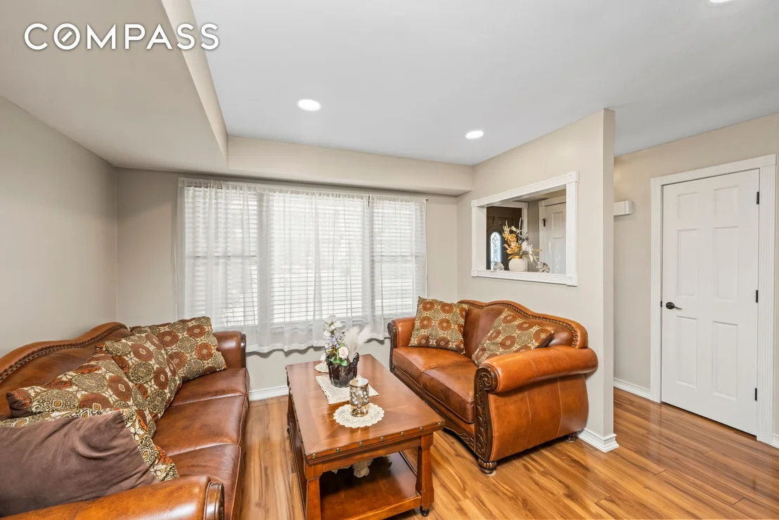 Photo of 15 Hickory Circle