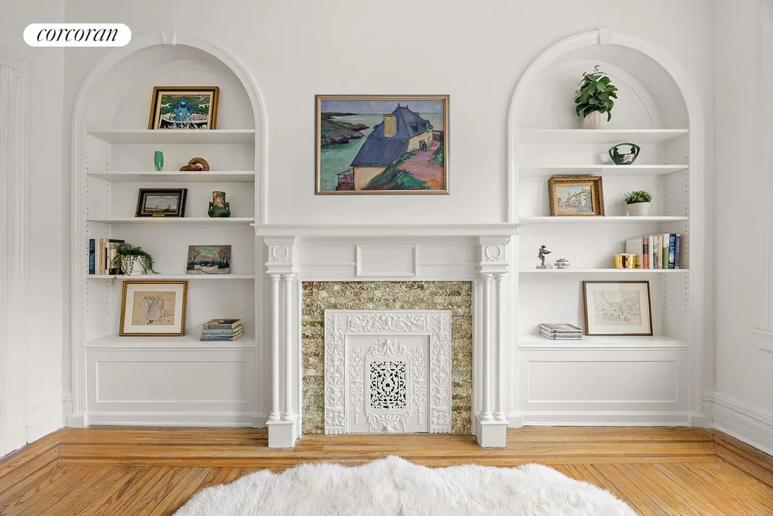 Photo of 552 4TH Street