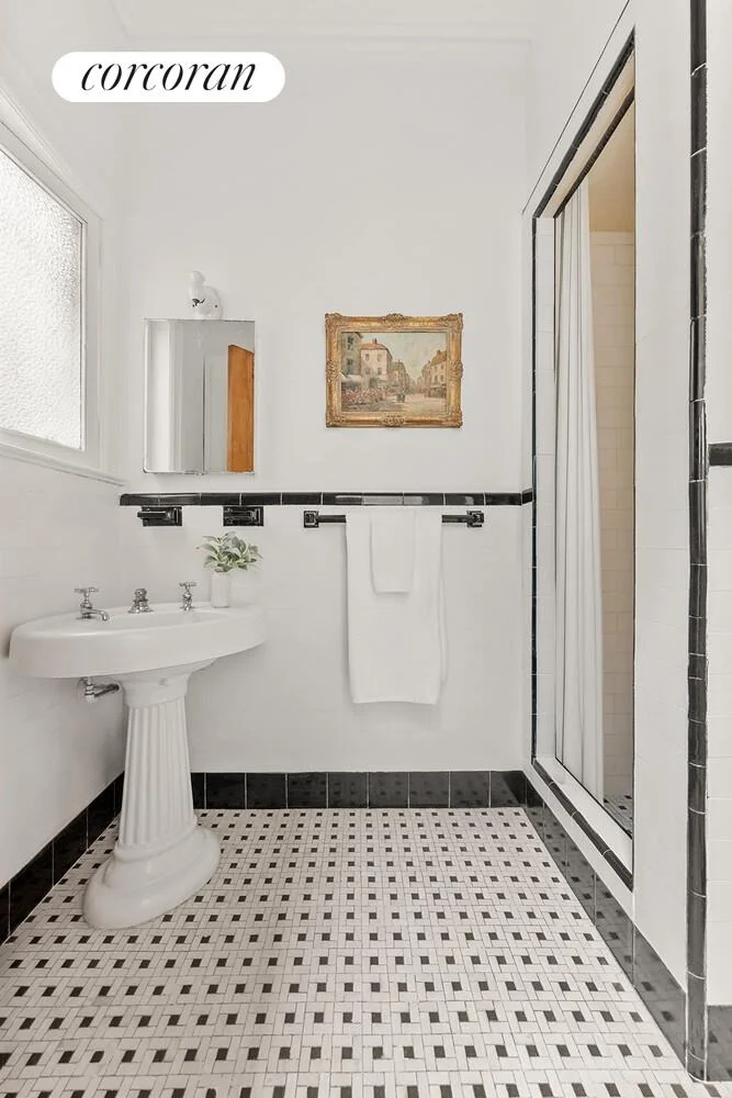 Photo of 552 4TH Street