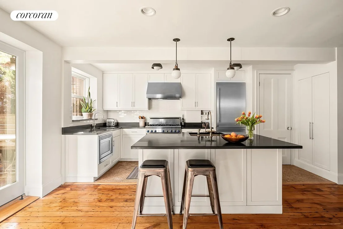 Photo of 18 Sterling Place