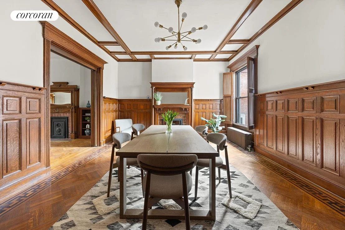 Photo of 166 Maple Street