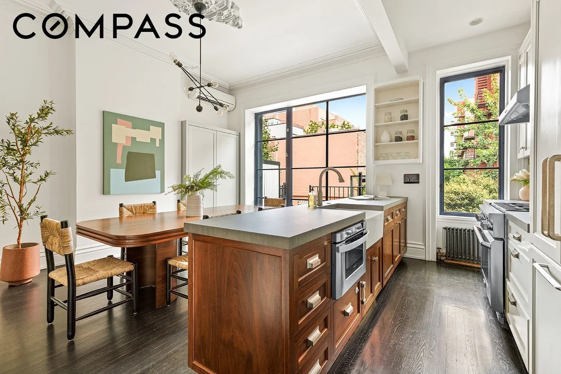 Photo of 389 Classon Avenue