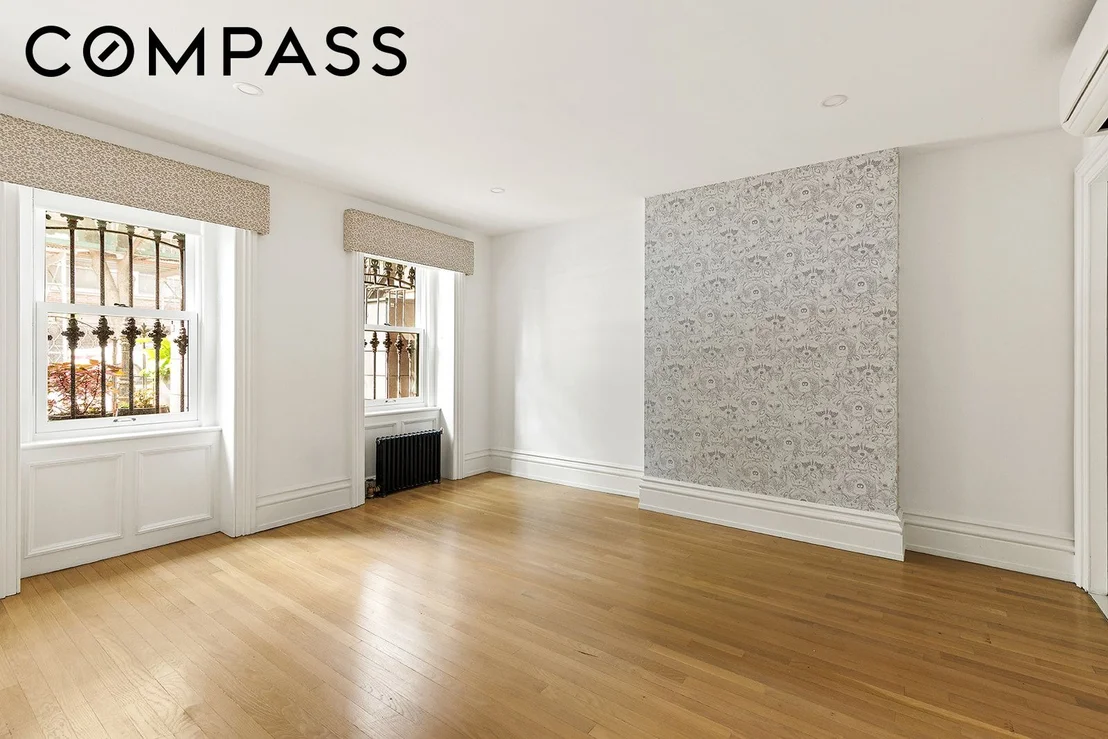 Photo of 389 Classon Avenue