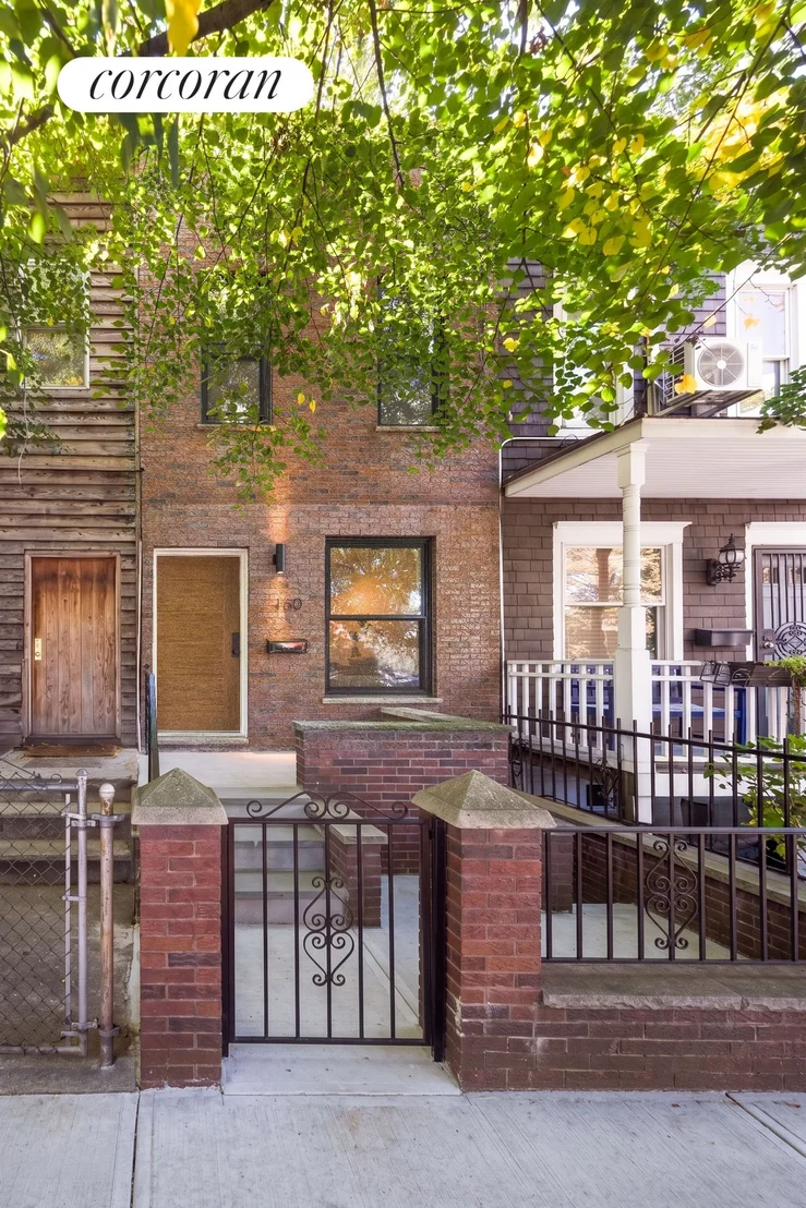 Photo of 160 10th Street