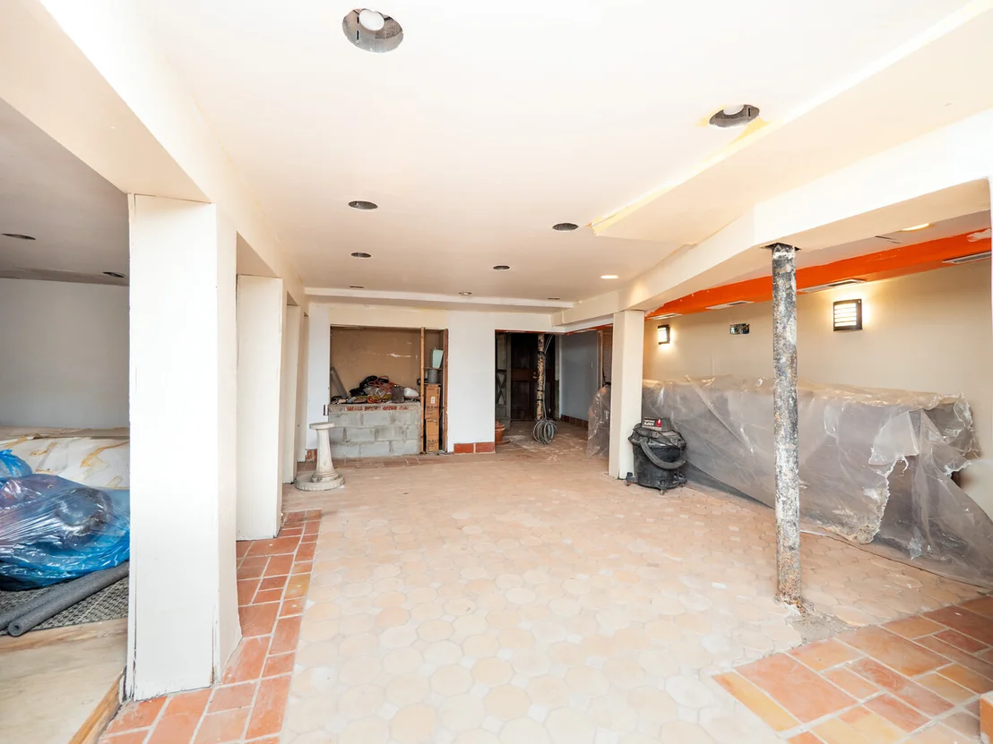 Photo of 1112 ALBEMARLE Road