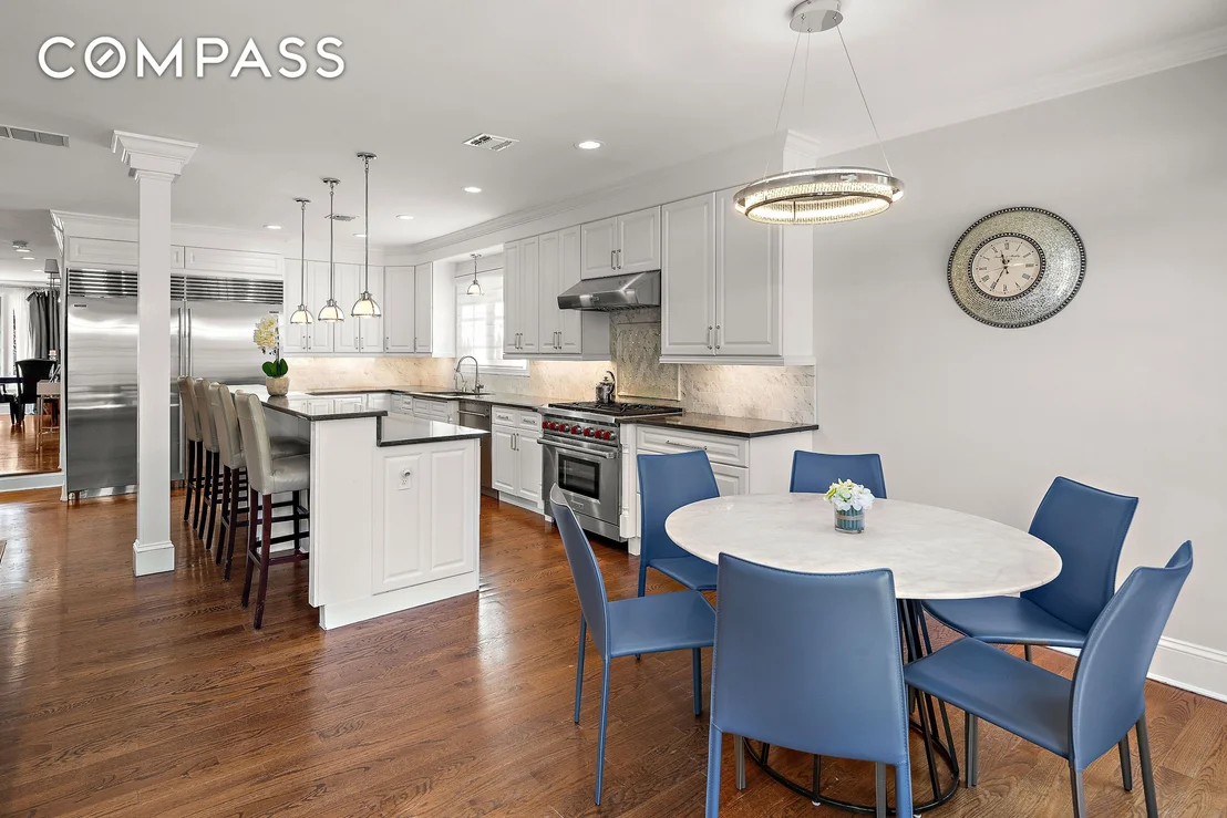 Photo of 8008 Harbor View Terrace