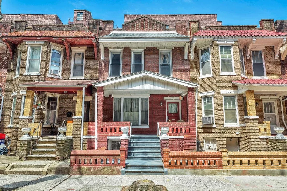 Photo of Unit 0 at 17 Kermit Place
