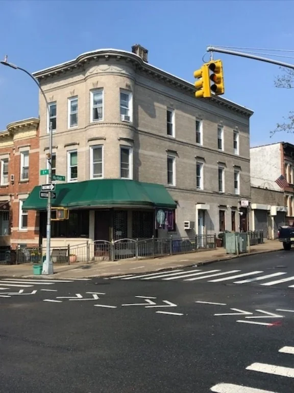 Photo of 254 Windsor Place