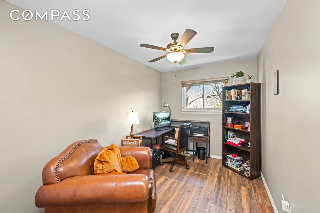 Photo of 15 Hickory Circle
