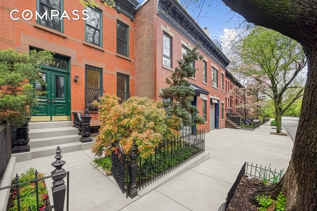 Photo of 482 11th Street