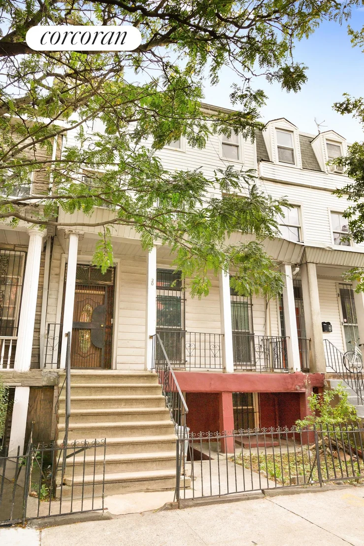 Photo of Unit 0 at 20 Jefferson Avenue