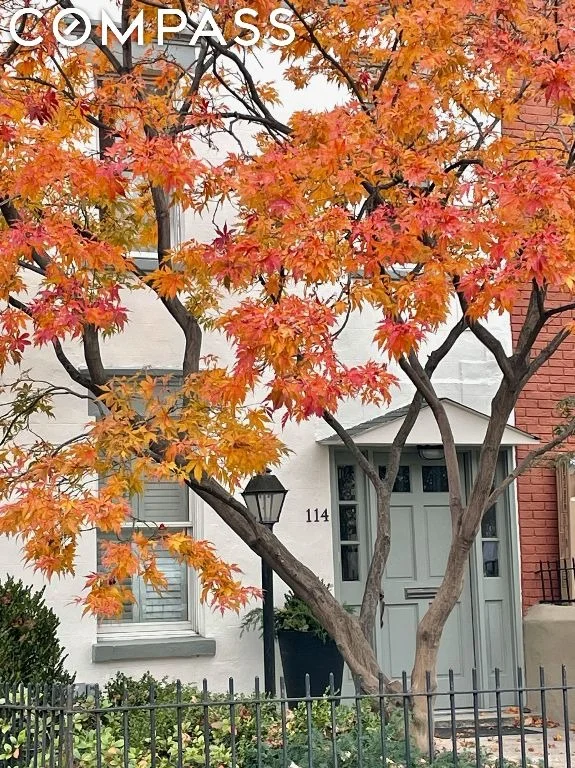 Photo of 114 2nd Street