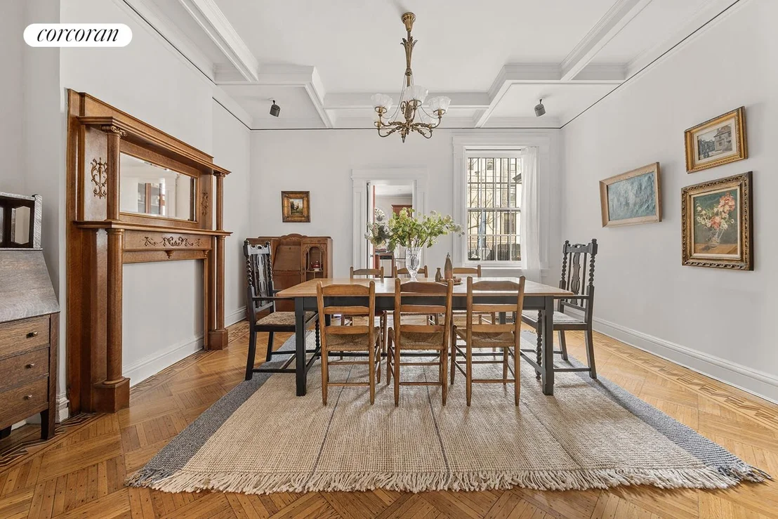 Photo of 552 4TH Street