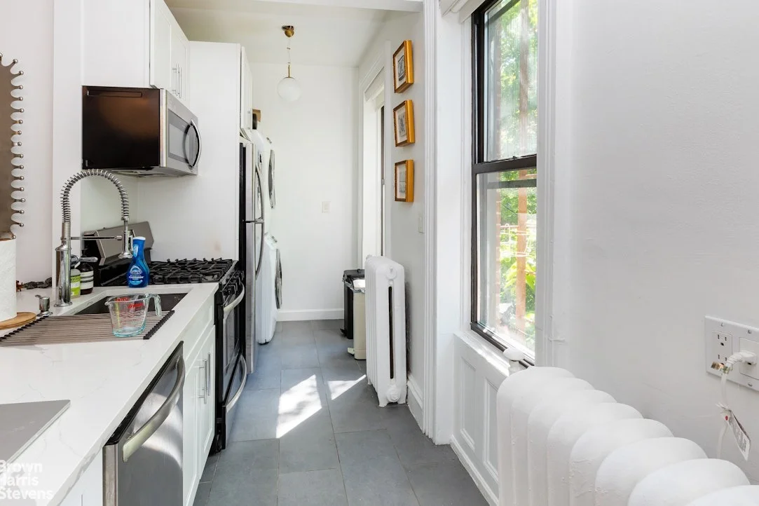 Photo of 72 CONSELYEA Street