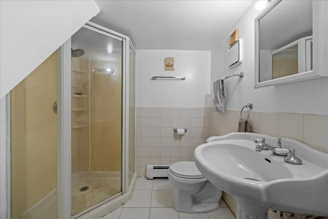 Photo of 9315 LAFAYETTE Walk