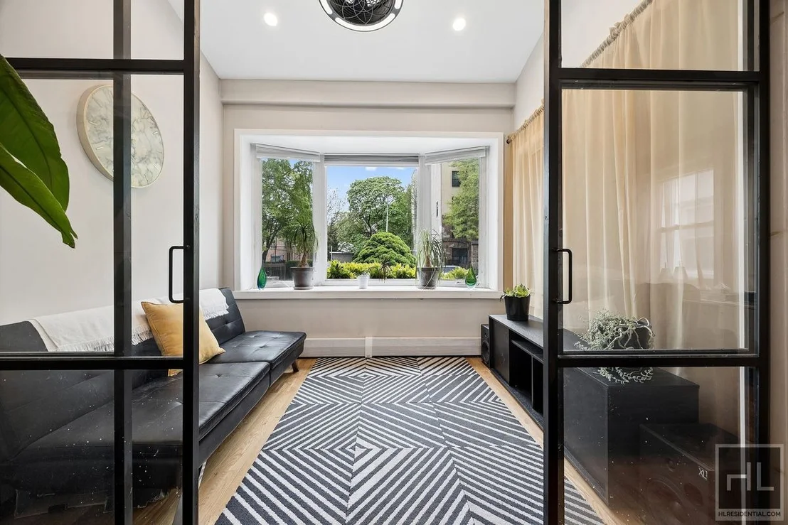 Photo of 113 Lefferts Avenue