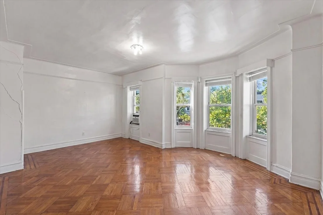 Photo of 1233 UNION Street