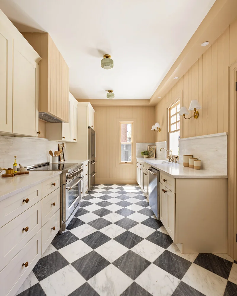 Photo of 2102 ALBEMARLE Terrace