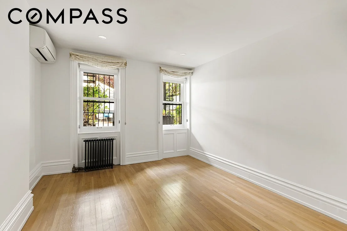 Photo of 389 Classon Avenue
