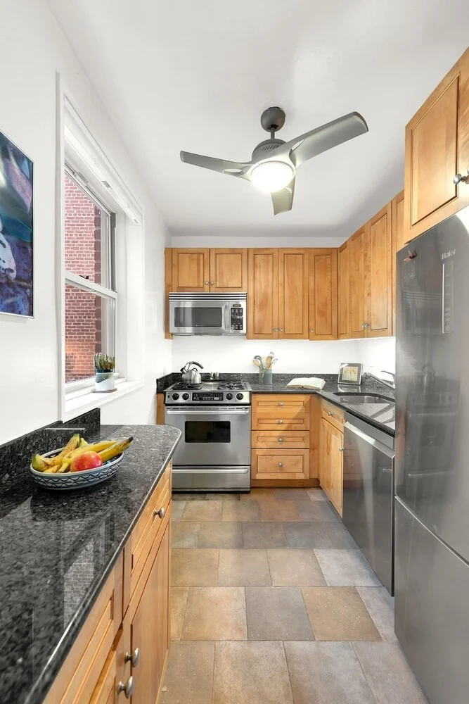 Photo of Unit 4B at 220 BERKELEY Place