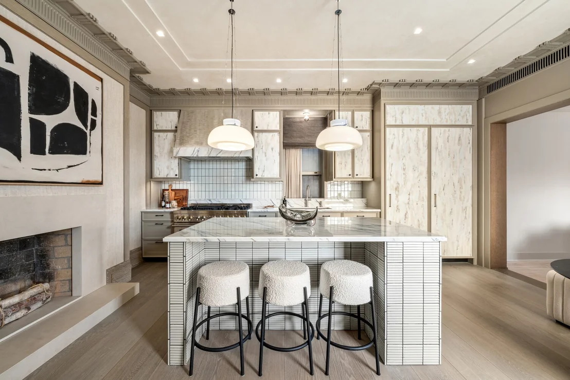 Photo of 337 RIVERSIDE Drive