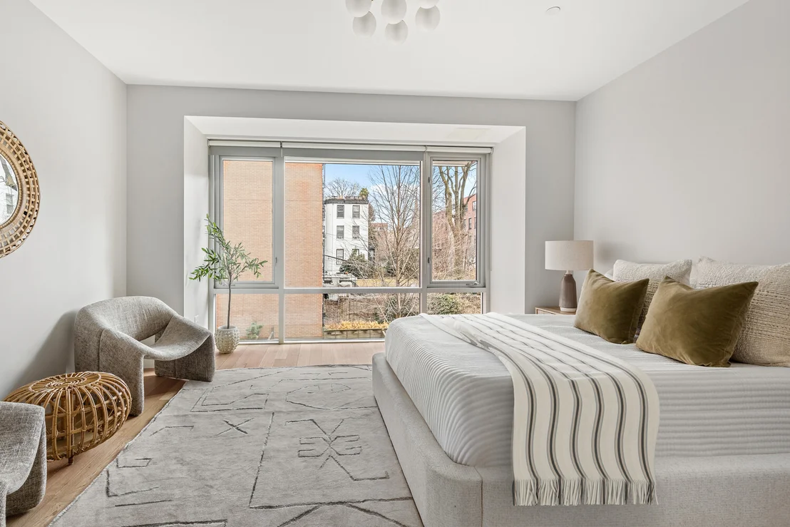 Photo of 357 HENRY Street