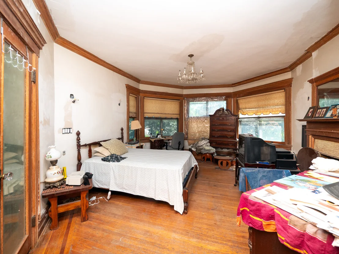 Photo of 1112 ALBEMARLE Road