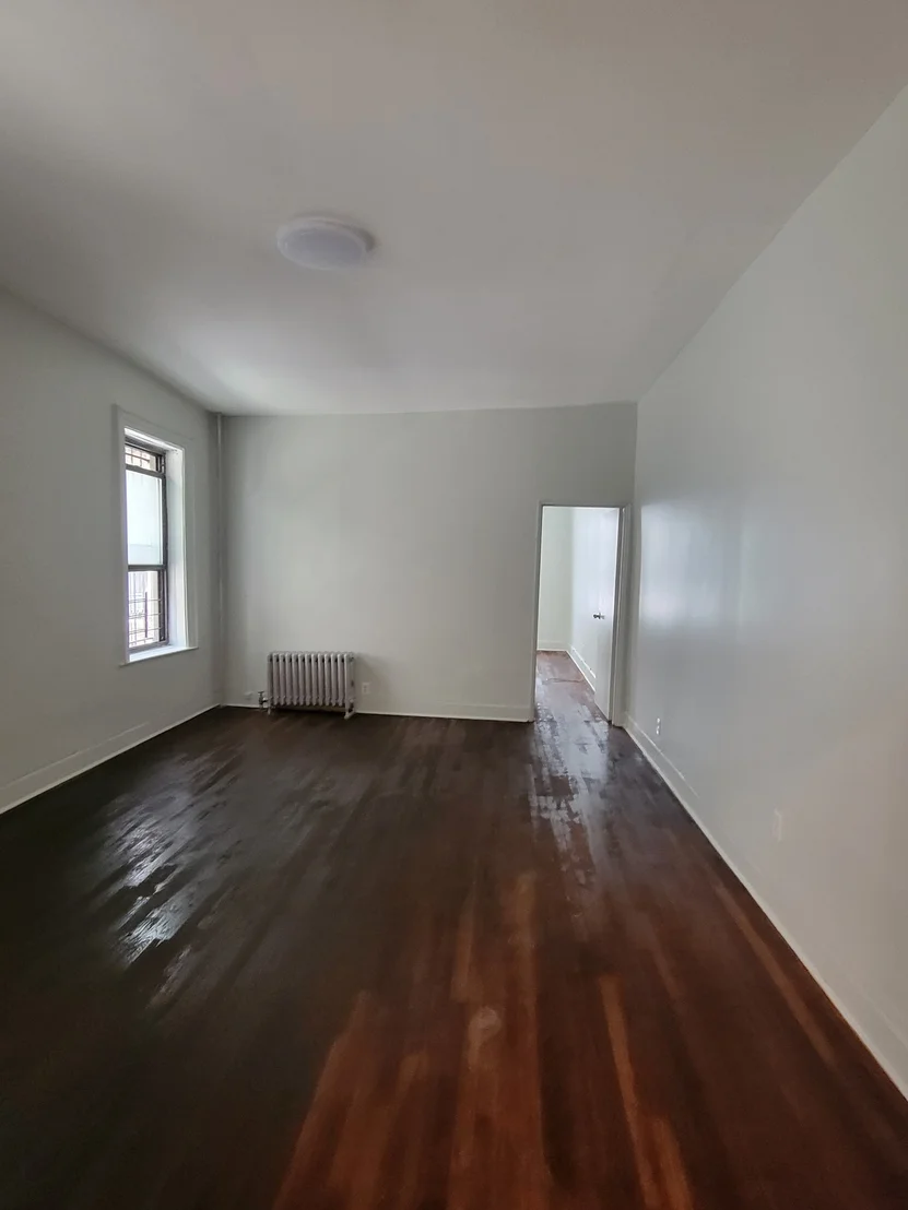 Photo of Unit 3C at 773 Eastern Parkway