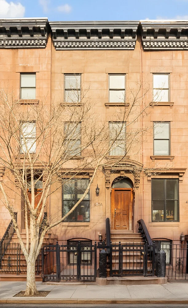Photo of 435A CLASSON Avenue