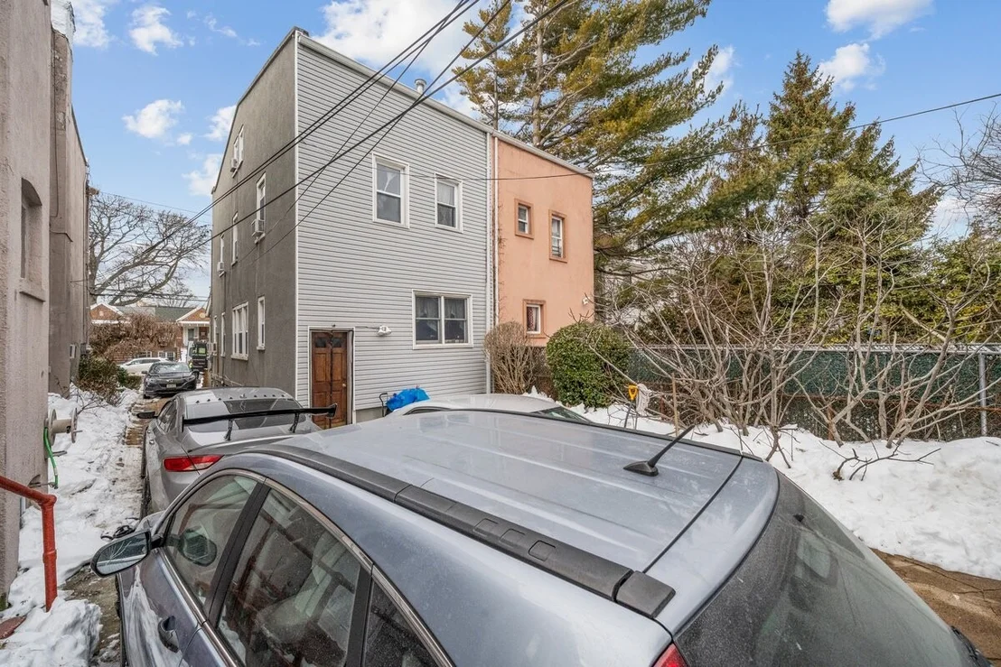 Photo of 2143 SCHENECTADY Avenue