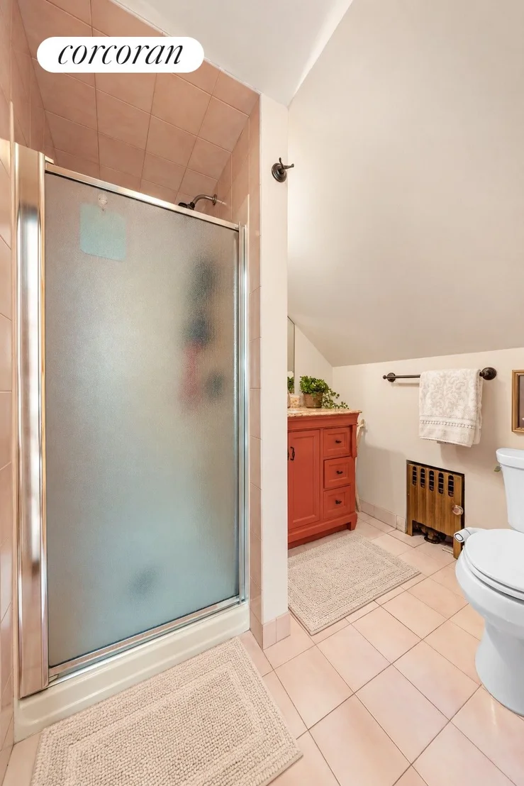 Photo of 751 Rugby Road