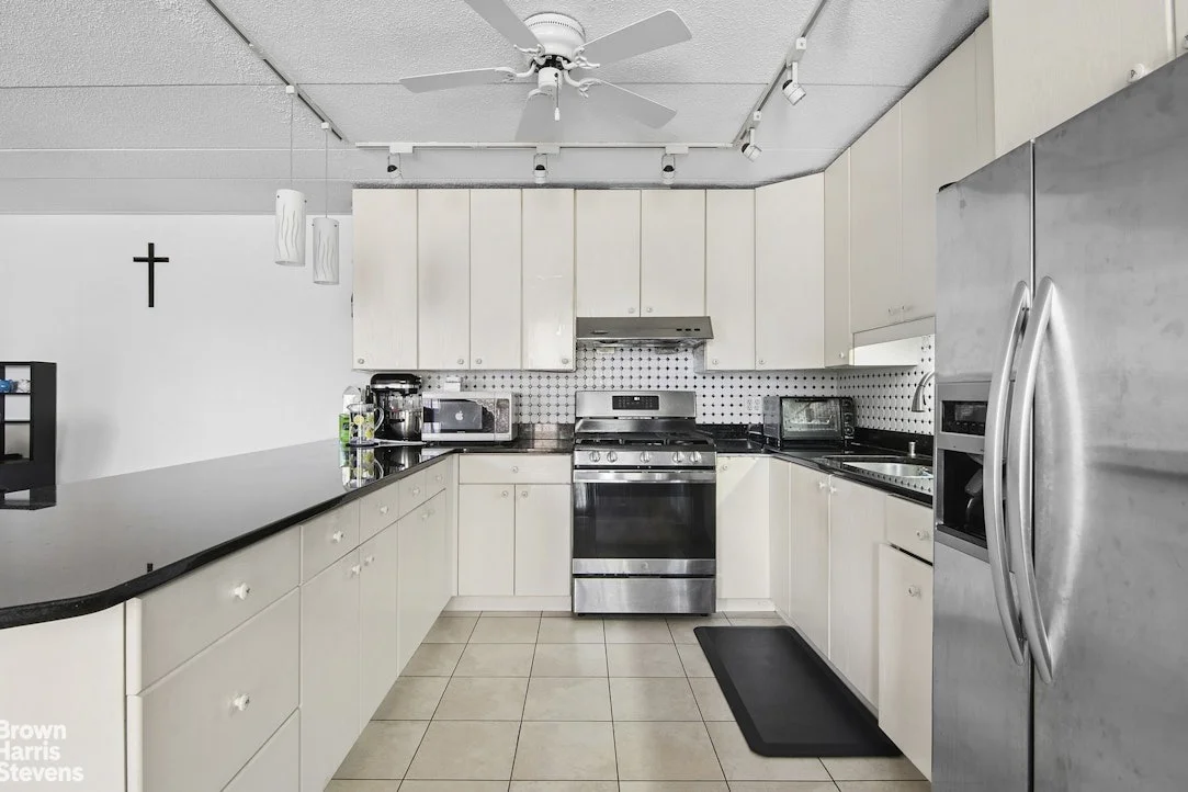 Photo of Unit 3D at 136-24 MAPLE Avenue