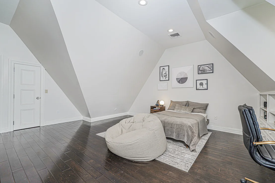 Photo of 125 BENEDICT Road