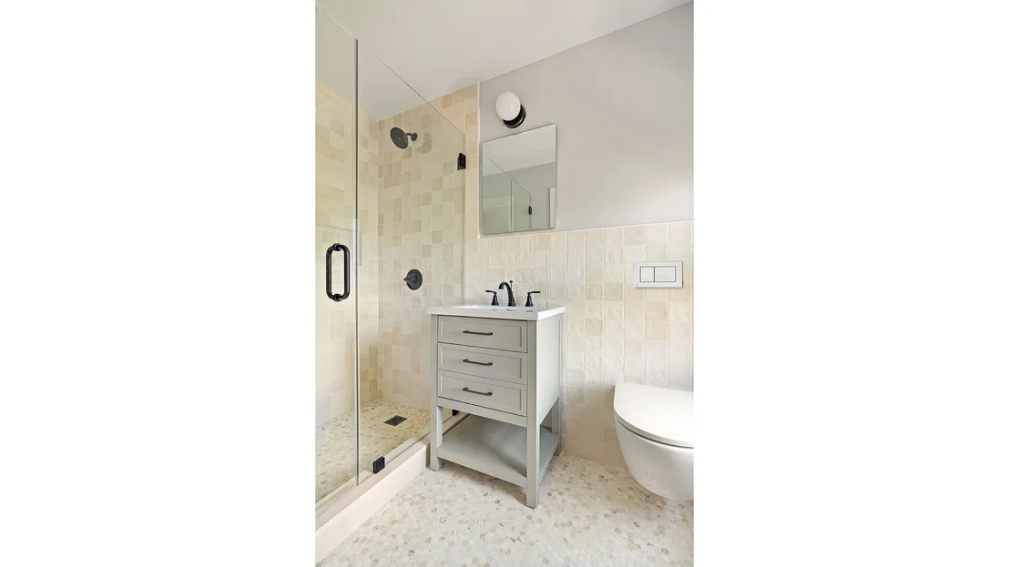 Photo of 159 BOND Street