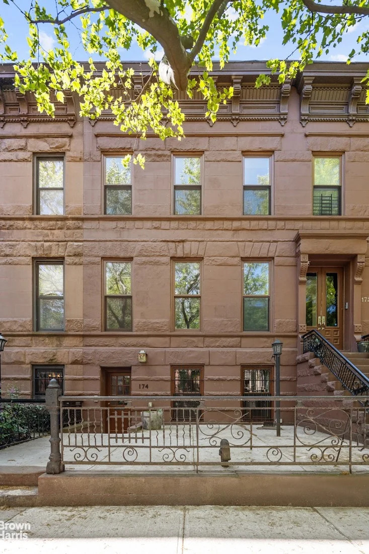 Photo of 174 BAINBRIDGE Street