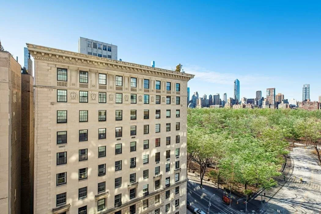 Photo of Unit 11BC at 910 5th Avenue