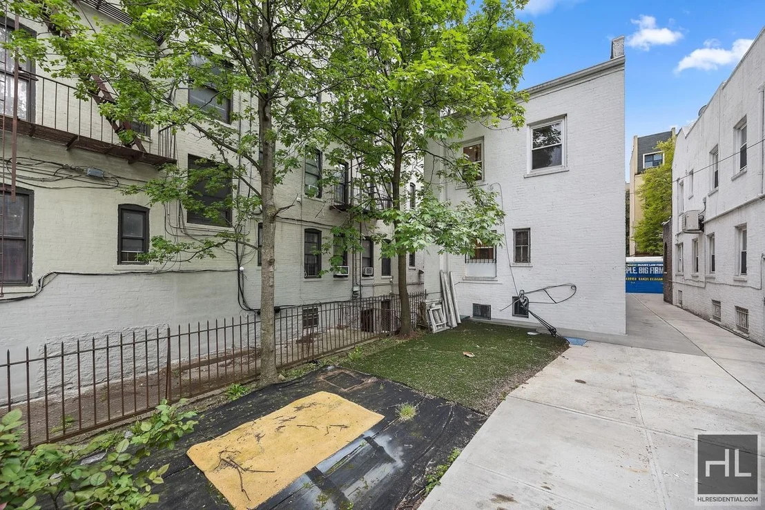 Photo of 113 Lefferts Avenue