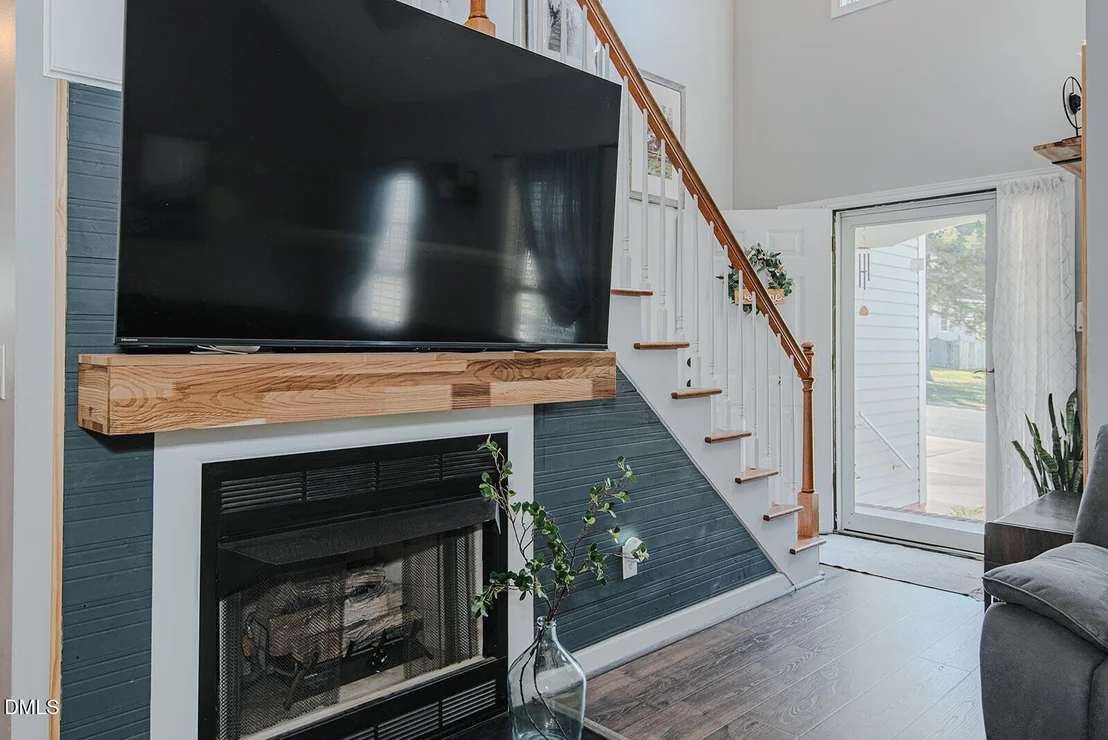 Photo of 611 Pebble Drive