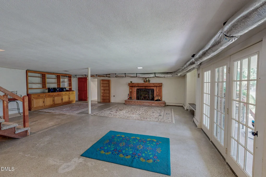 Photo of 382 Wimbledon Drive
