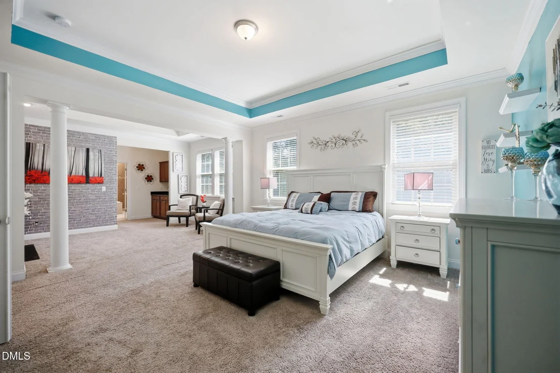 Photo of 535 Long View Drive