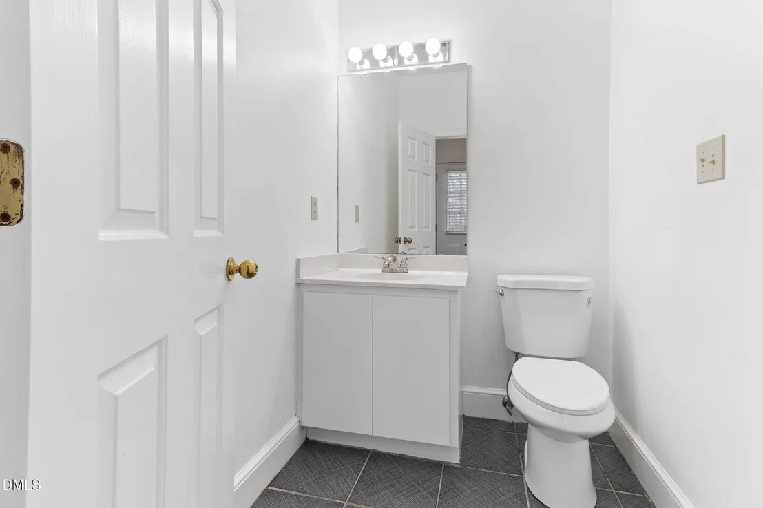 Photo of 4205 Swarthmore Road