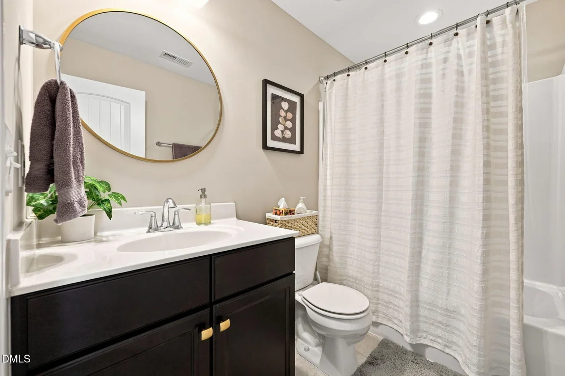Photo of 417 Midnight Moon Drive